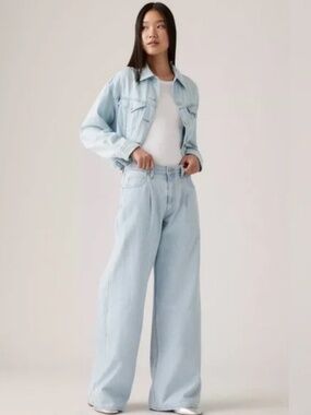 Levi's Baggy Dad Wide Leg 24W x 30L